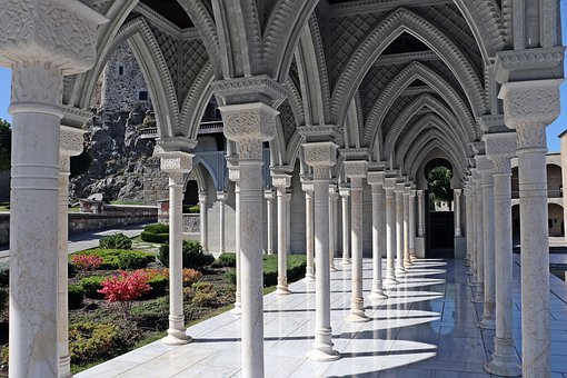 Georgia, Fortaleza, Rabat, Arquitectura